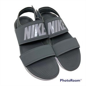 Nike Tanjun Sandals